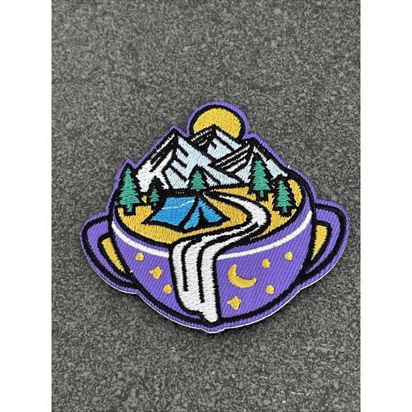 6 Assorted Adventure Hiking Camping Explore Outdoors Iron-On Embroidered Patches - Picture 2 of 13